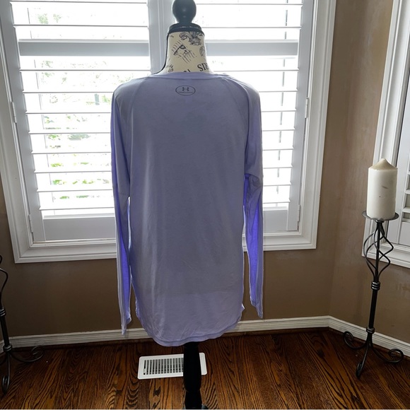 EUC Under Armour Light Purple Long Sleeve T-Shirt - Medium - Picture 4 of 7